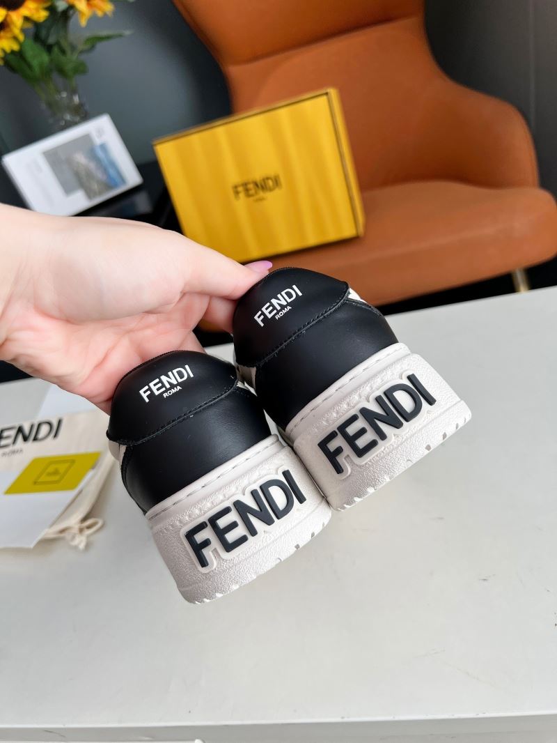 Fendi Low Shoes